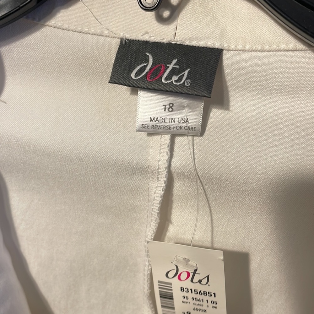 Dots Jacket - Picture 4 of 7